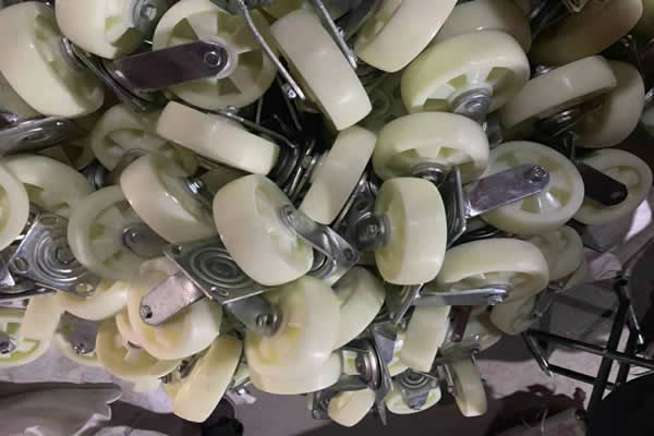 ��Ҷ�������ֳ���